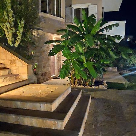 Xenia'S Countryside Guesthouse Agia Marina  ภายนอก รูปภาพ